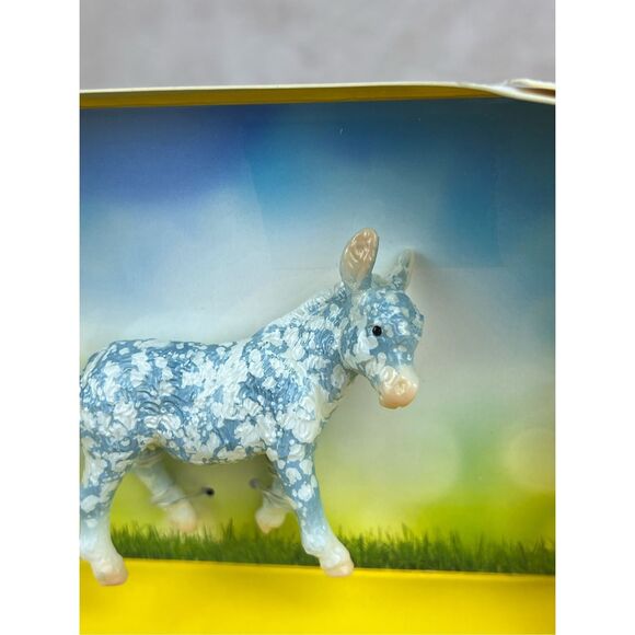 Breyer Stablemates Club Miguel Copenhagen NICE - Picture 5 of 7